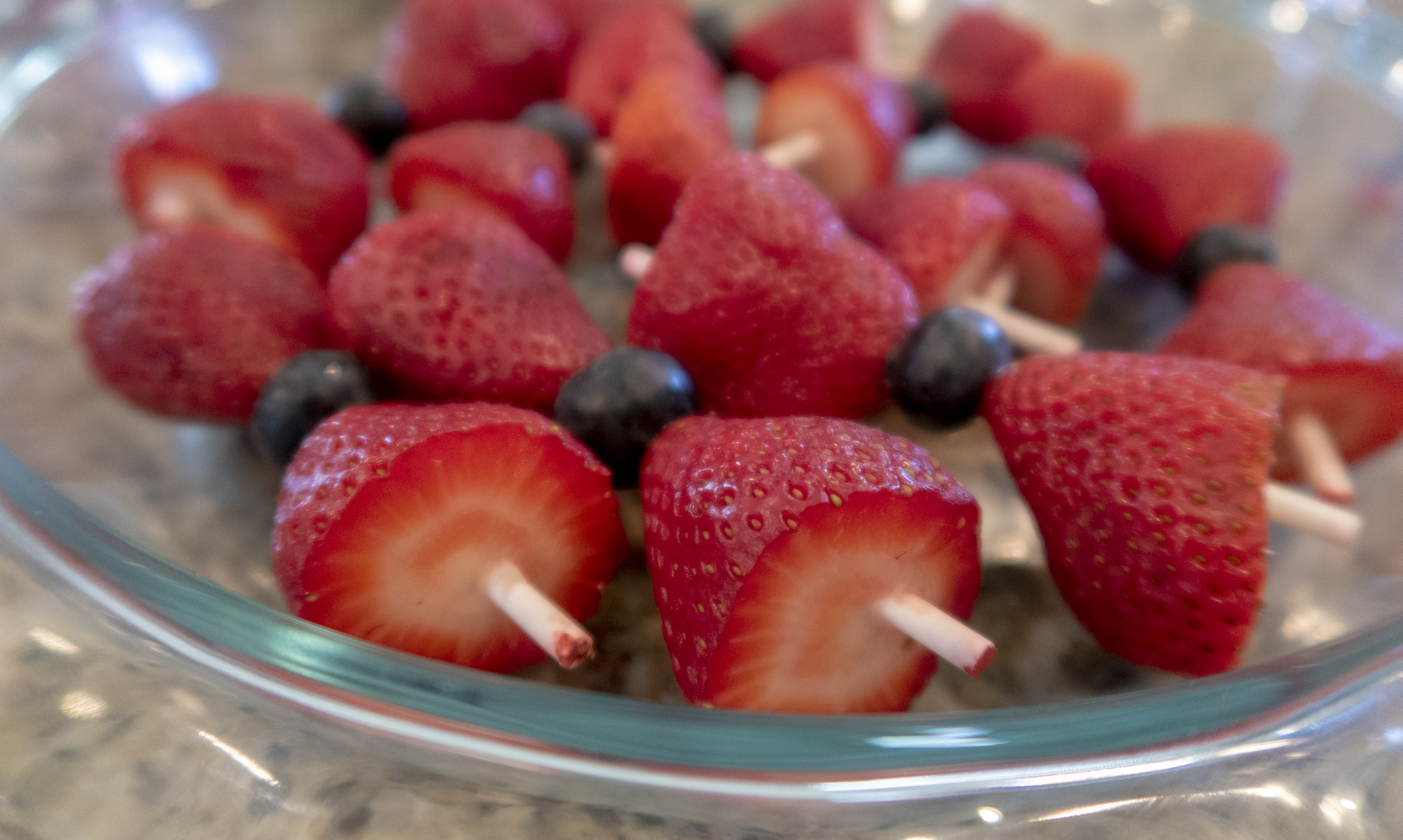 Minnie Mouse bow fruit kebabs for a 2 Year Old birthday party