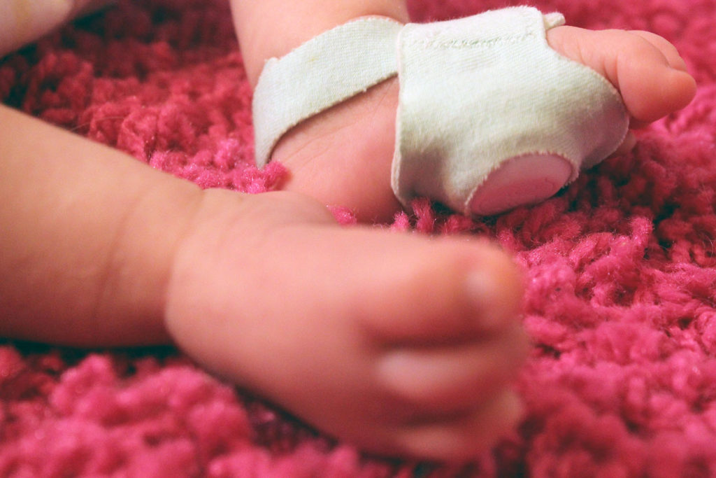 Owlet Baby Monitor A Must Have for New Parents Bottles + Banter