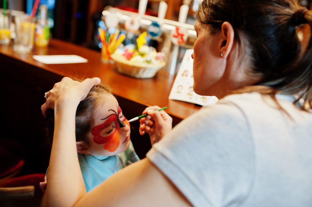 kids birthday party face painting